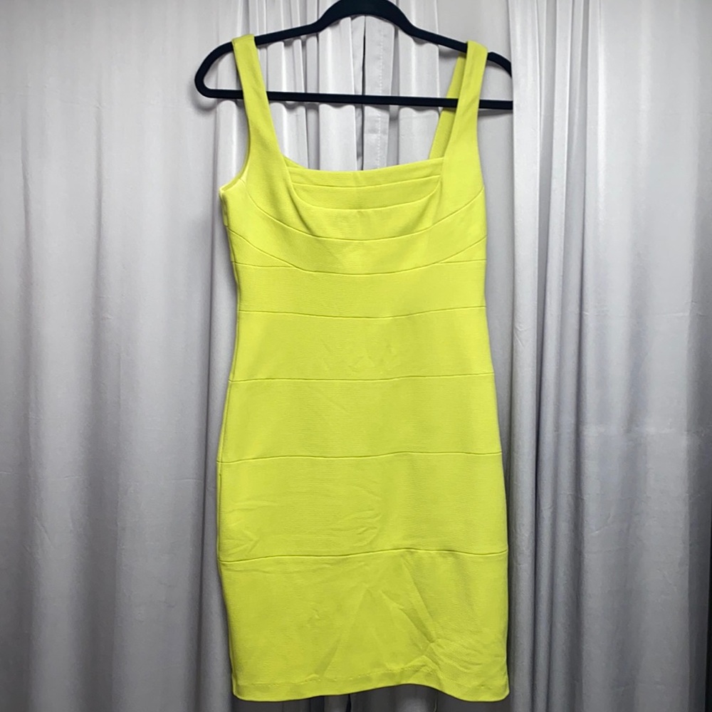 Sangria Lime Green Body Dress